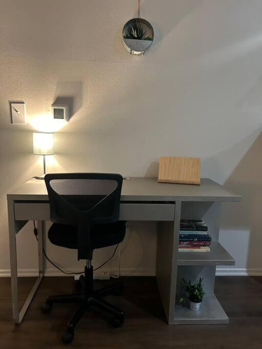 Apartamento Luxury Mdr 1bd/1ba W/ Patio Pool View, Spa, Gym Los Angeles